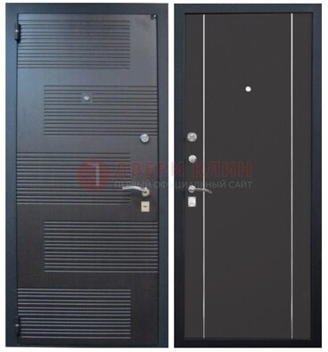 Темная металлическая дверь с МДФ ДМ-105 в деревянный дом в Вологде