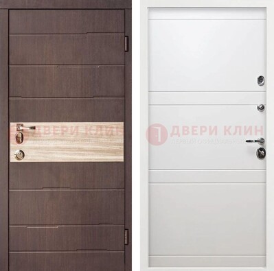 Коричневая стальная дверь с филенчатой МДФ в Белом цвете ДМ-306 в Вологде
