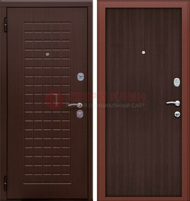 Коричневая металлическая дверь с МДФ ДМ-78 в квартиру в Вологде