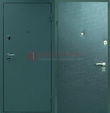 Зеленая стальная дверь с порошковым покрытием ДП-93 в Вологде