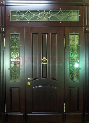 Стальная парадная дверь со стеклом и ковкой ДПР-18 для деревянного дома в Вологде