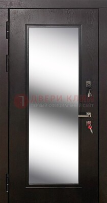 Коричневая железная дверь со стеклом для дома ДС-23 в Вологде