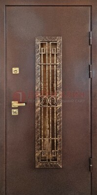 Металлическая дверь с порошковым напылением со стеклом и ковкой ДСК-110 в Вологде