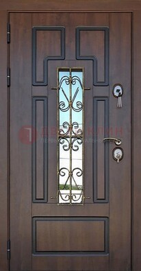 Уличная дверь со стеклом и ковкой в коричневом цвете ДСК-181 в Вологде