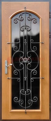 Морозостойкая дверь со стеклом темного цвета и ковкой ДСК-63 в Вологде