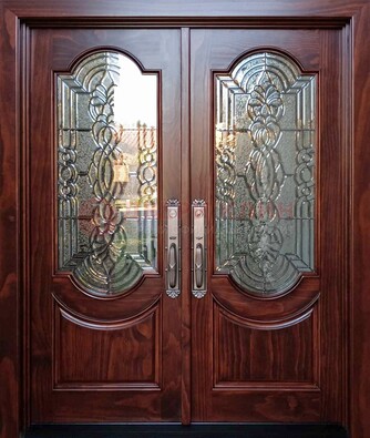 Классическая железная дверь с массивом дуба для входа ВЖ-23 в Вологде